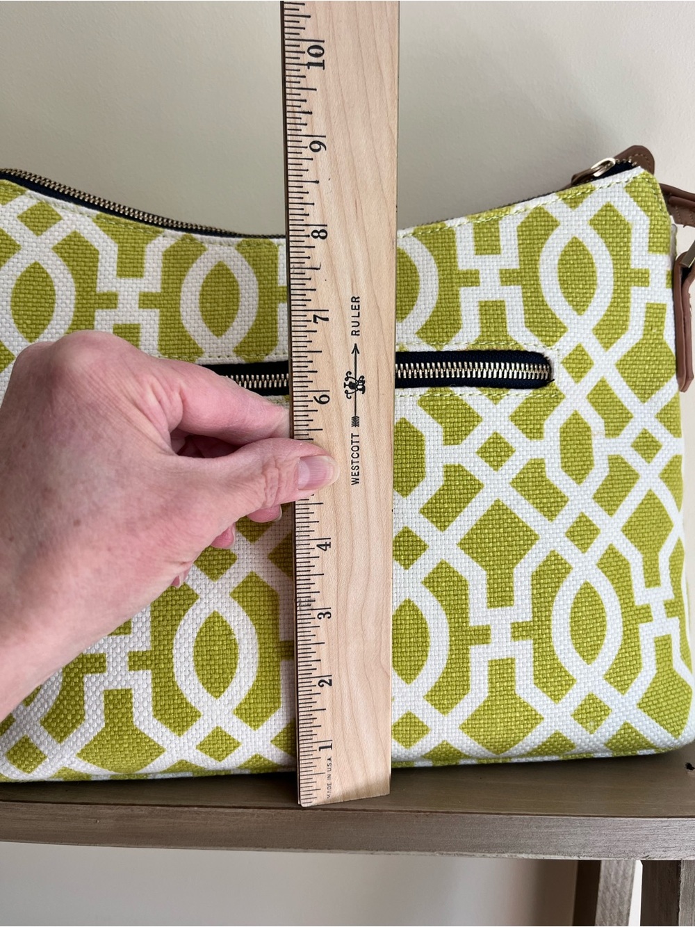 Spartina 449 NWOT Lime Green Geometric Crossbody with Tan Strap - Picture 8 of 16